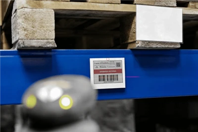 Manyorero eElectroniki Masherufu Anovandudza Warehouse Kubudirira